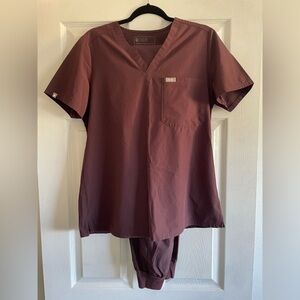 FIGS set - Dark Figs - Women’s Medium